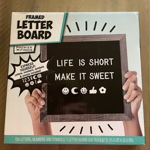 Brand new 10x10 Frame Letter Board Kit w 159 Pieces holiday Easter messages